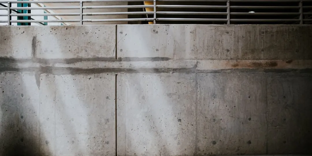Concrete retaining wall with clean lines